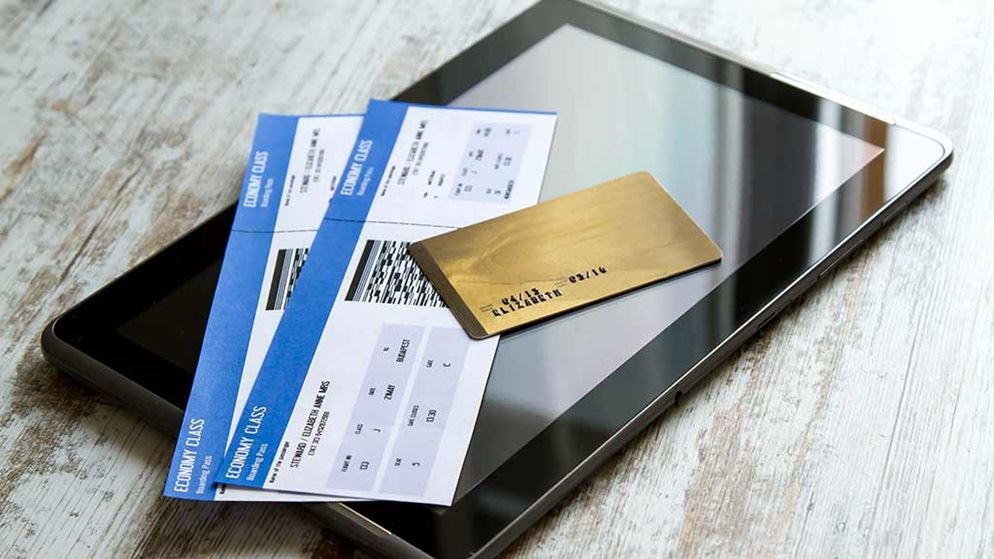 Best frequent flyer rewards credit cards Virgin and Qantas CHOICE