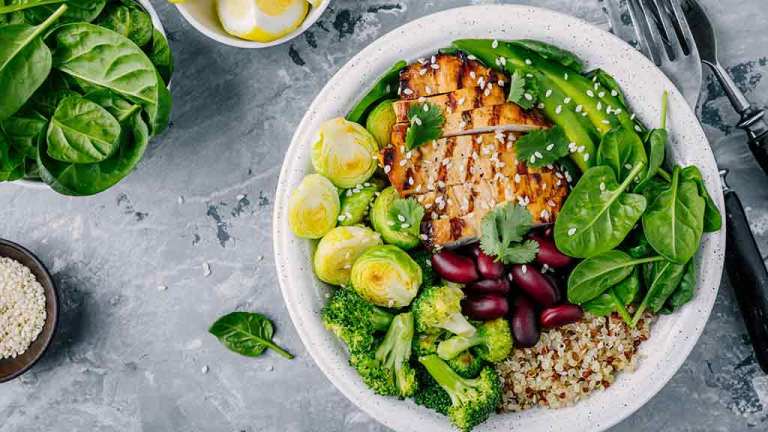 buddha_wellness_bowl_on_table