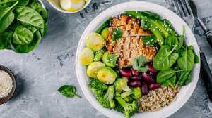 buddha_wellness_bowl_on_table