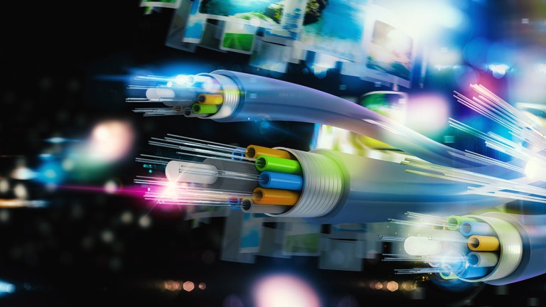 fibre optic cable connection