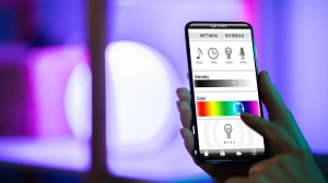 smart_light_app_mobile_phone