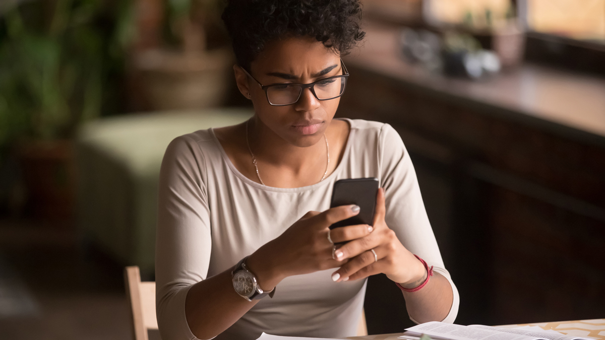 woman frustrated at reading privacy policy online