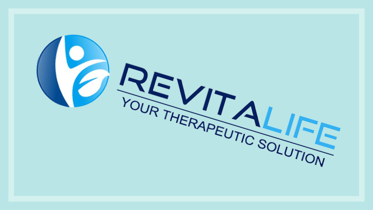 revitalife_logo_green_background