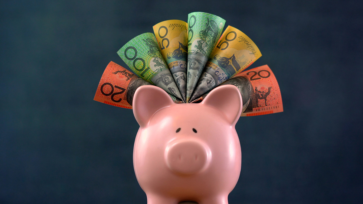 australian_dollars_piggy_bank