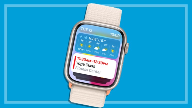 Apple_Watch_Series_9_on_blue_background