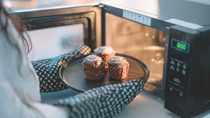 baking in a convection microwave oven