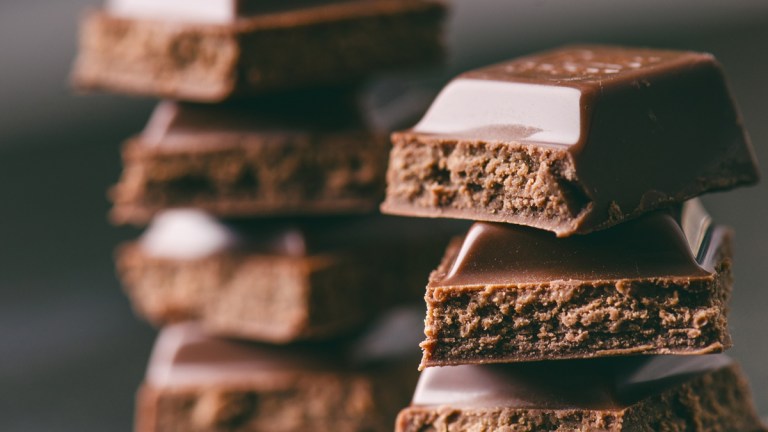 milk chocolate squares BG