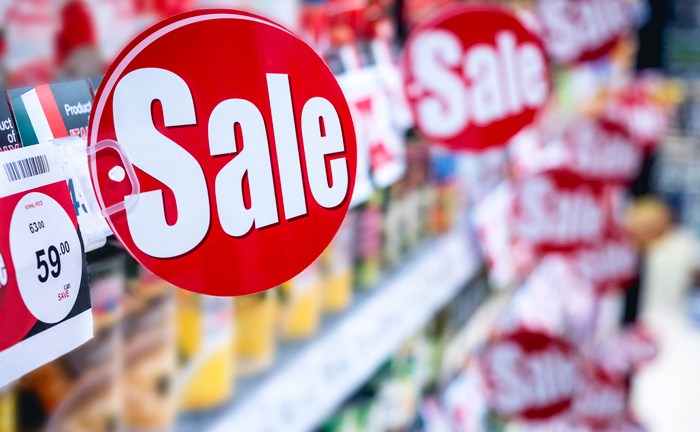 misleading price tag sale