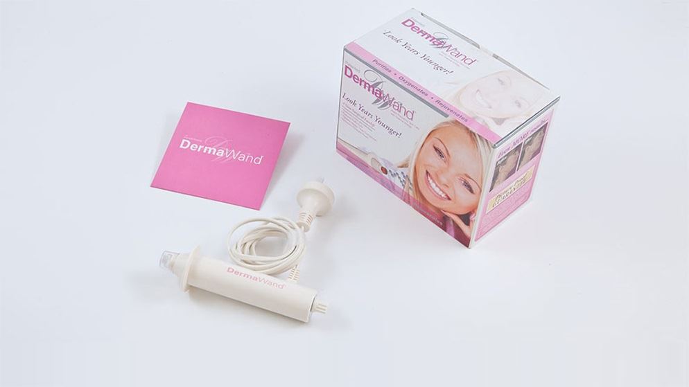 What kind of reviews does the DermaWand get?