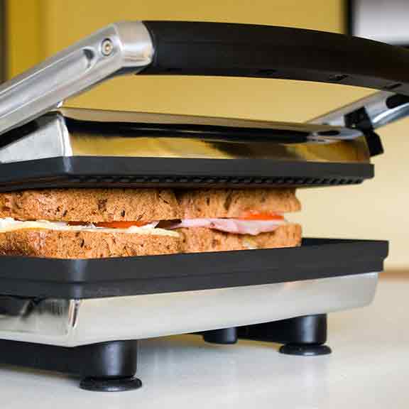 Breville BSG540 Toast and Melt 4 Slice Sandwich Press Sandwich press